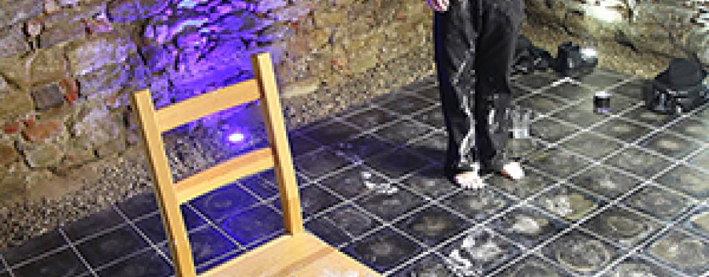 Poetický večer v galerii Kaple během Meziříčské muzejní noci s aktéry skupiny Vítrholc a komentovaná prohlídka výstavy s Františkem Kowolowským