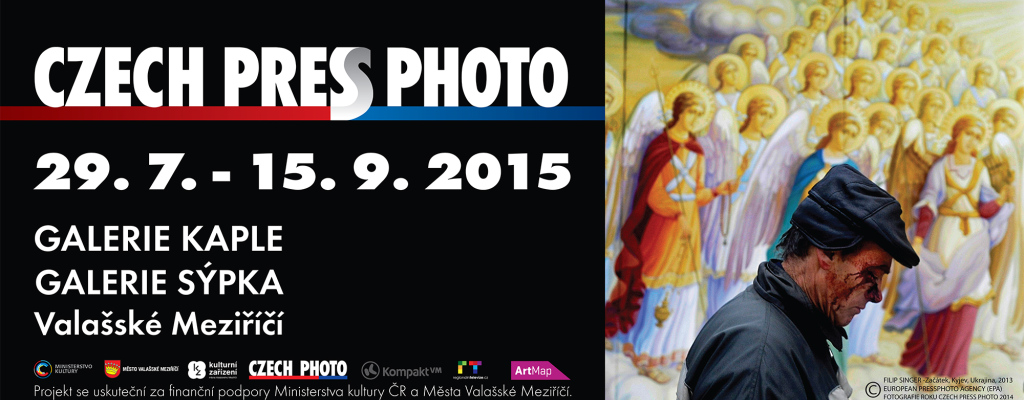 Galerie Kaple a Sýpka nabízí výběr těch nejlepších fotografických snímků z prestižní fotosoutěže Czech Press Photo 2014.
