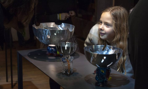 Galerie Sýpka vystavuje práce studentů ateliéru Design Skla